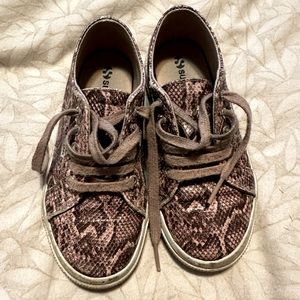 Girls Size 12.5 Superga Leather Sneakers